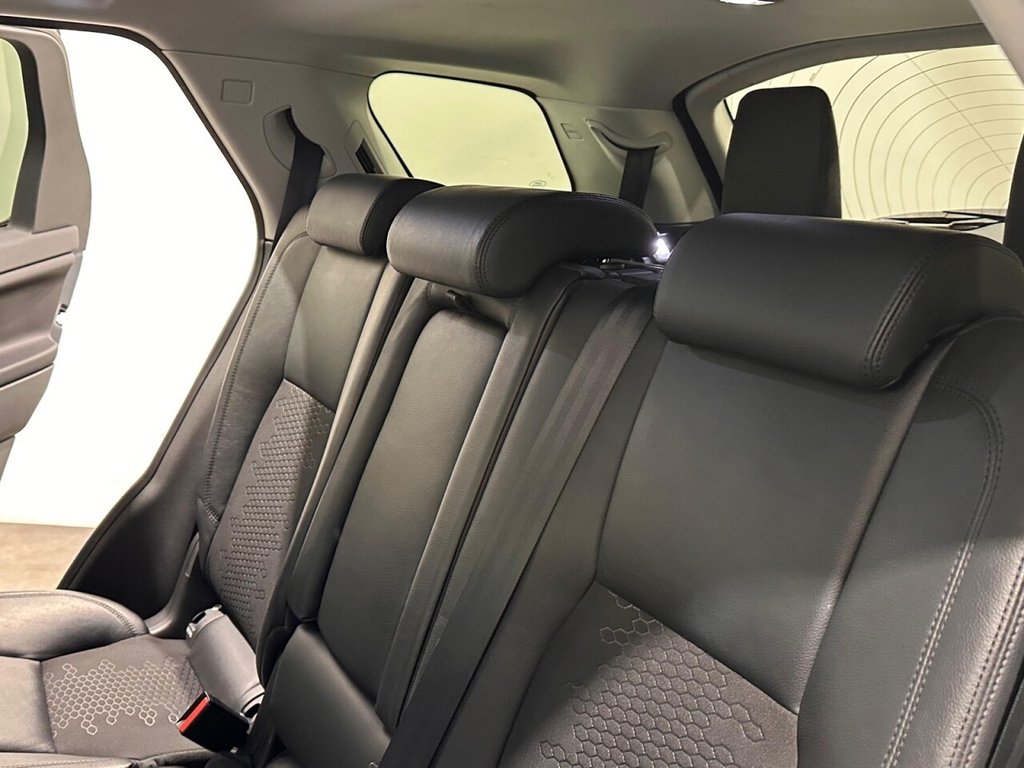 Used Land Rover Discovery Sport 2016 for sale - 76406799: Photo 18