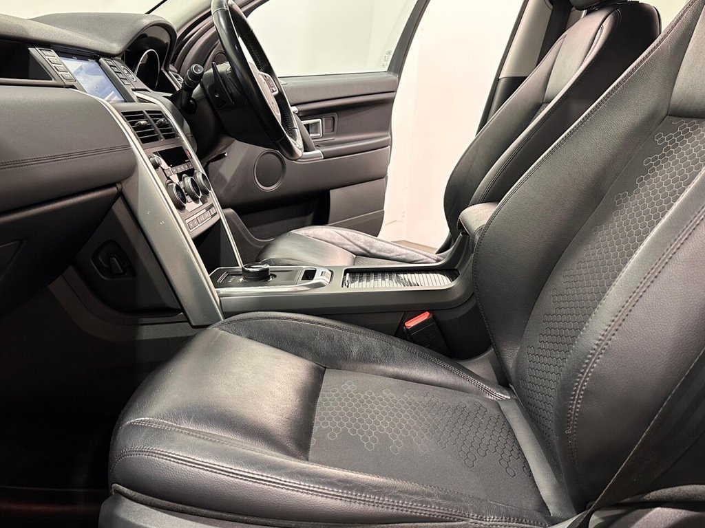 Used Land Rover Discovery Sport 2016 for sale - 76406799: Photo 23