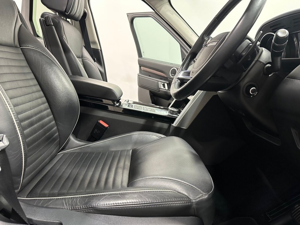 Used Land Rover Discovery 2017 for sale - 77905250: Photo 11