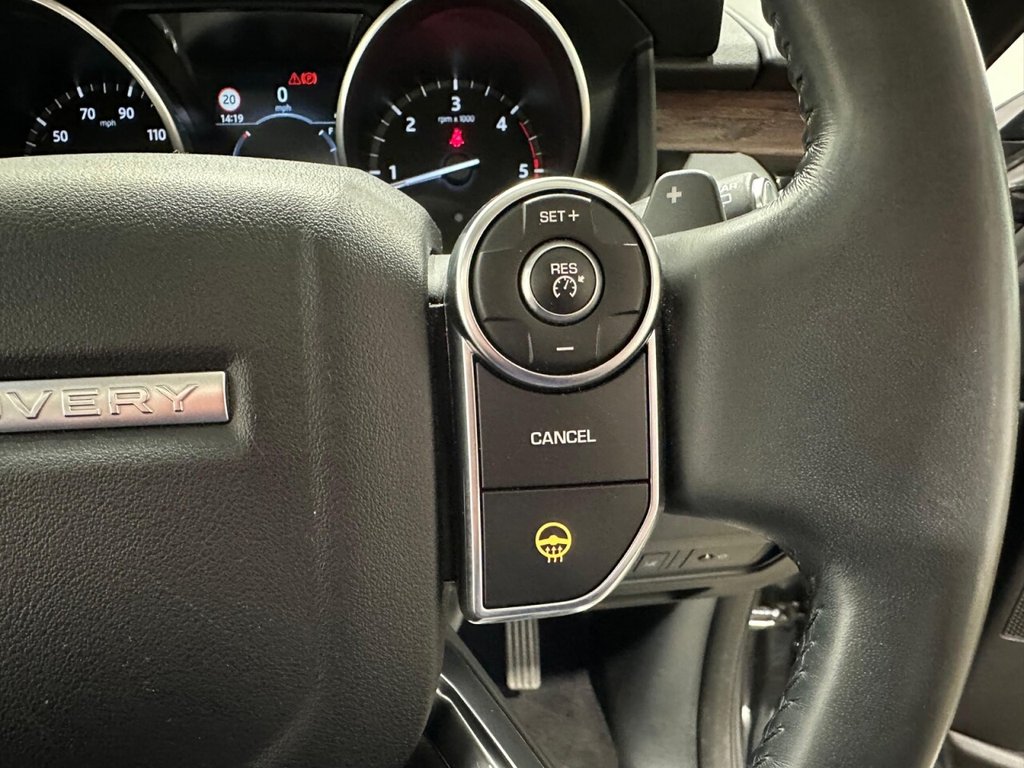 Used Land Rover Discovery 2017 for sale - 77905250: Photo 38