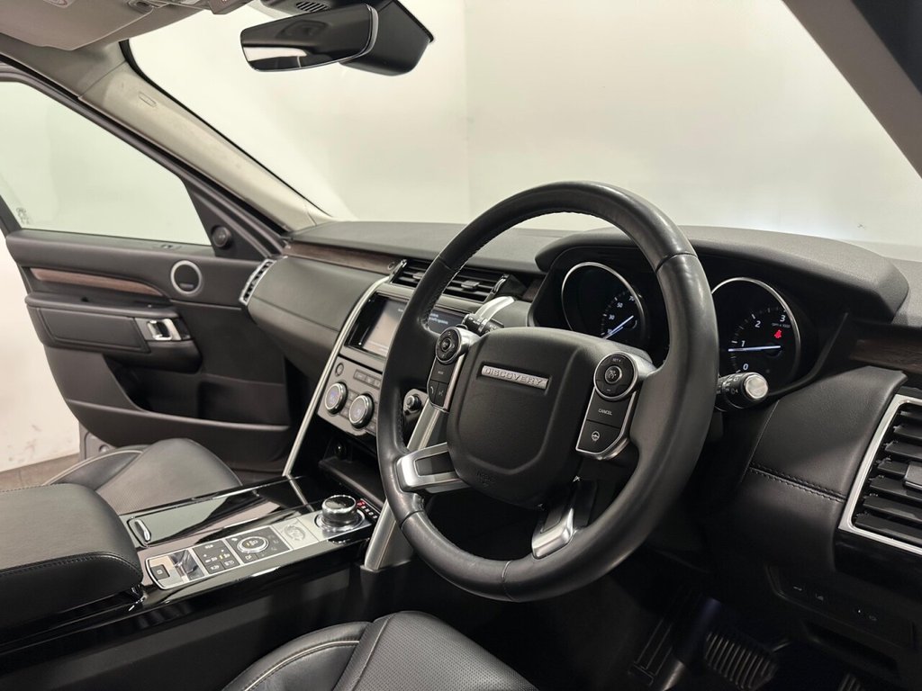 Used Land Rover Discovery 2017 for sale - 77905250: Photo 6