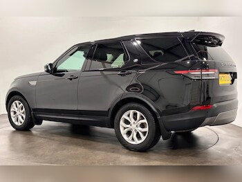 Used Land Rover Discovery 2020 for sale - 75973820: Photo