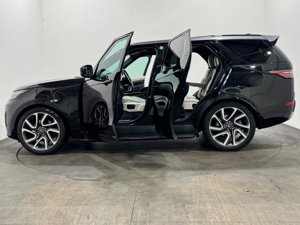 Used Land Rover Discovery 2017 for sale - 76642399: Photo 11