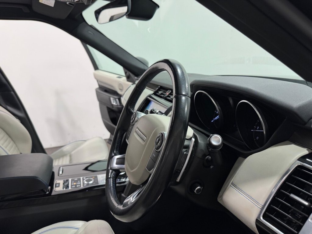 Used Land Rover Discovery 2017 for sale - 76642399: Photo 12
