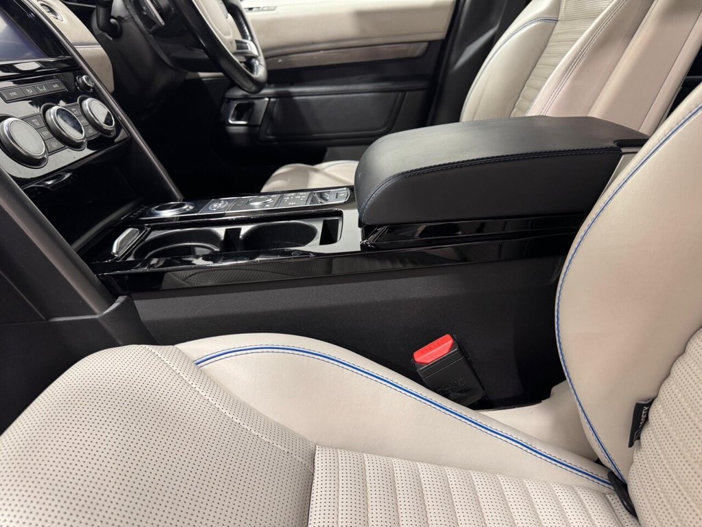 Used Land Rover Discovery 2017 for sale - 76642399: Photo 14