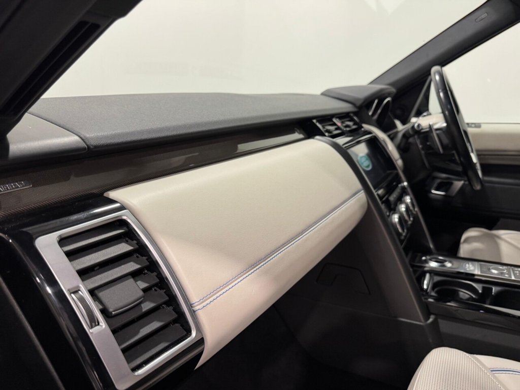 Used Land Rover Discovery 2017 for sale - 76642399: Photo 24