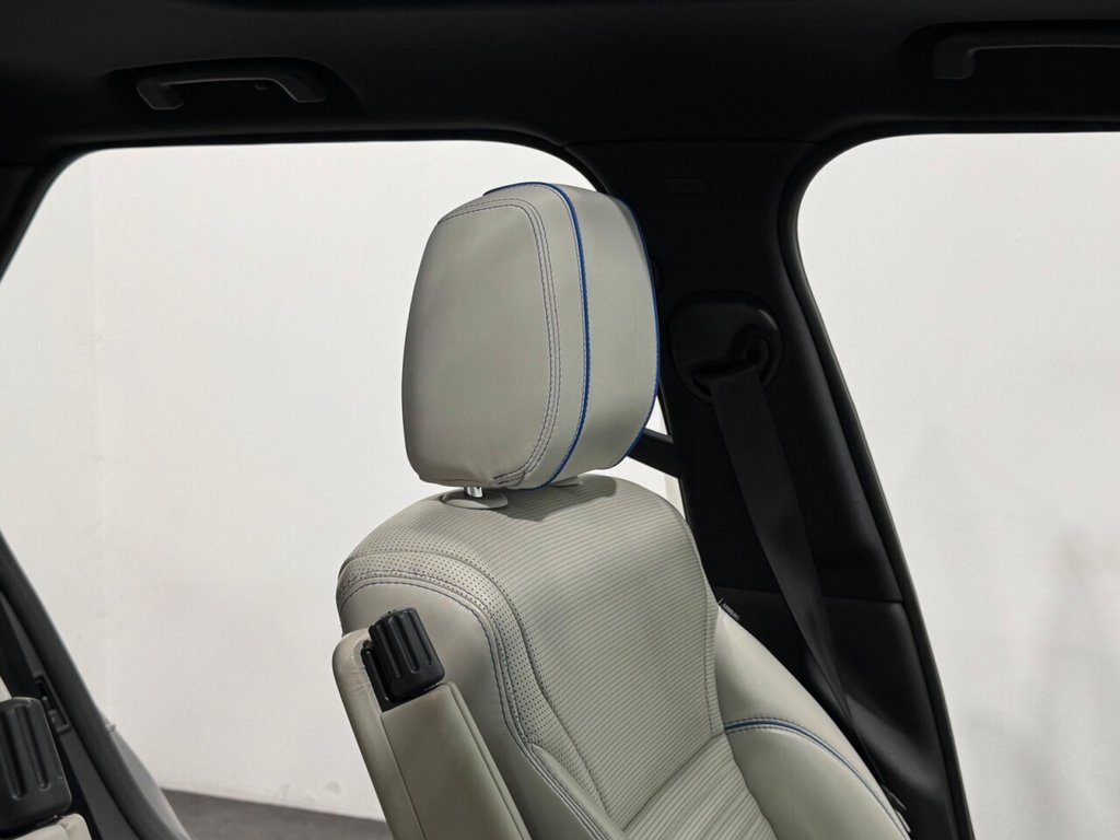 Used Land Rover Discovery 2017 for sale - 76642399: Photo 31