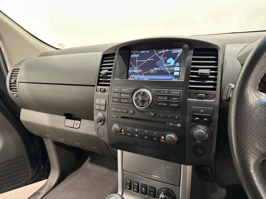 Used Nissan Navara 2015 for sale - 78096853: Photo 14