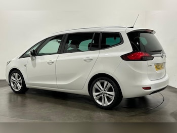 Used Vauxhall Zafira Tourer 2017 for sale - 77642910: Photo