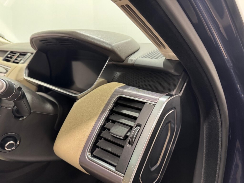 Used Land Rover Range Rover Sport 2018 for sale - 76632115: Photo 18