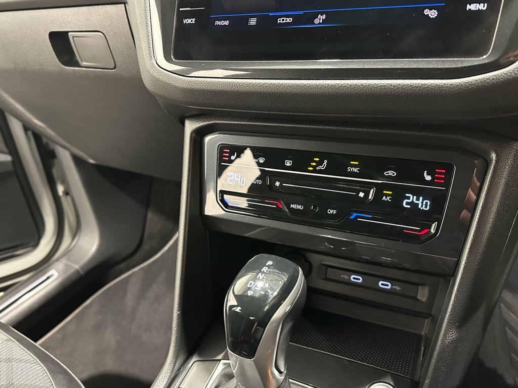 Used Volkswagen Tiguan 2021 for sale - 77780436: Photo 26