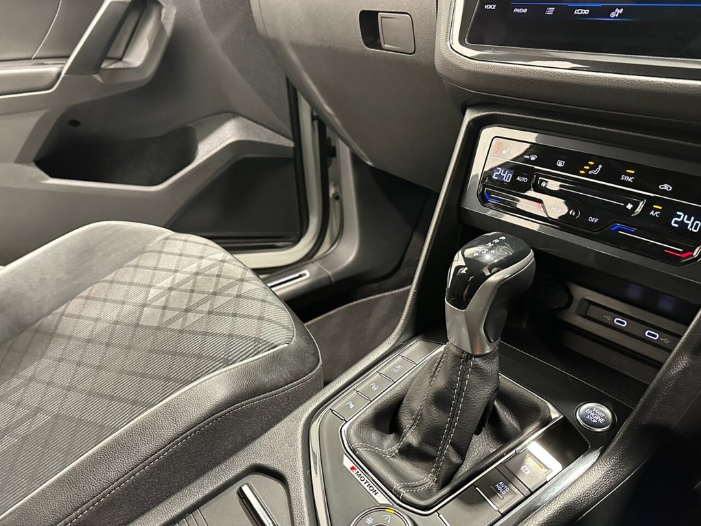 Used Volkswagen Tiguan 2021 for sale - 77780436: Photo 30