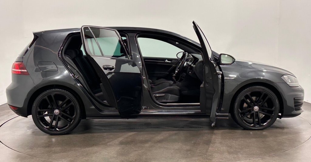 Used Volkswagen Golf 2014 for sale - 77464050: Photo 16