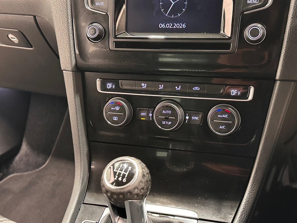 Used Volkswagen Golf 2014 for sale - 77464050: Photo 21