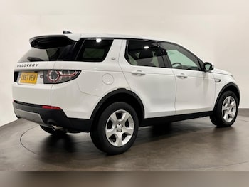 Used Land Rover Discovery Sport 2017 for sale - 78645655: Photo