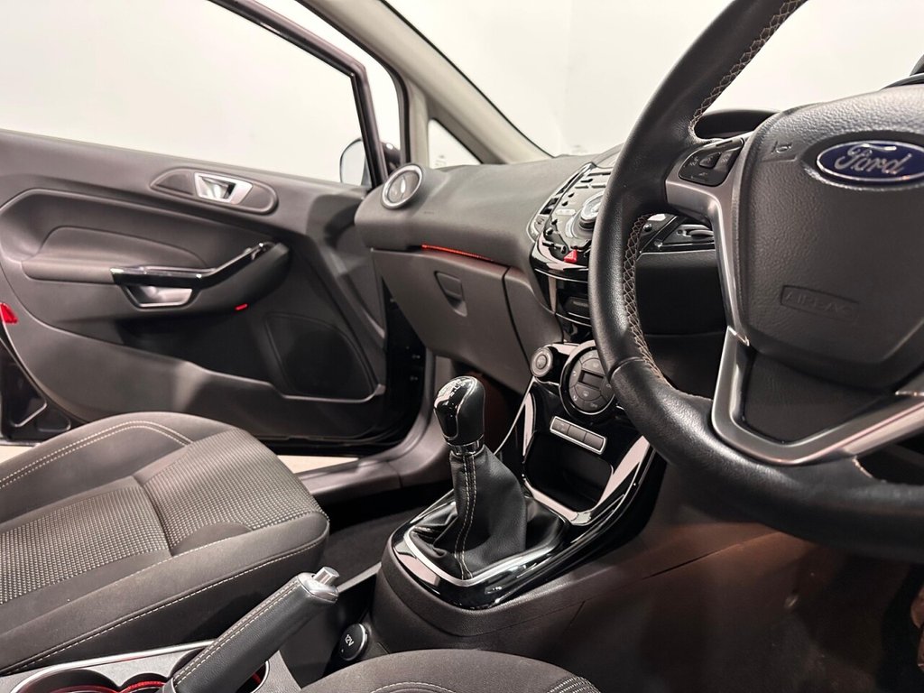 Used Ford Fiesta 2015 for sale - 77547150: Photo 12