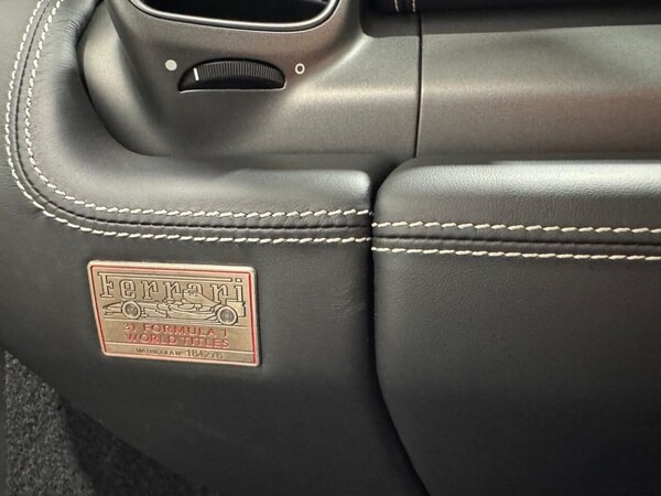 Used Ferrari 458 2011 for sale - 75359280: Photo 29