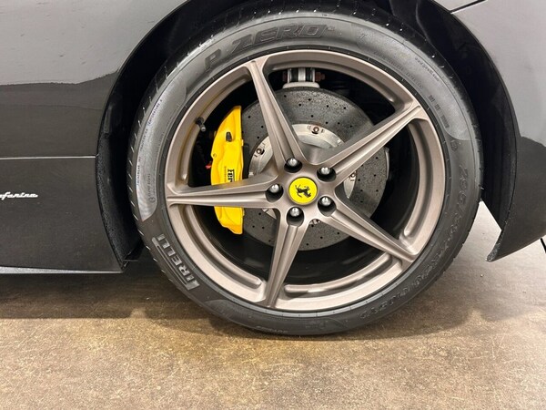 Used Ferrari 458 2011 for sale - 75359280: Photo 43