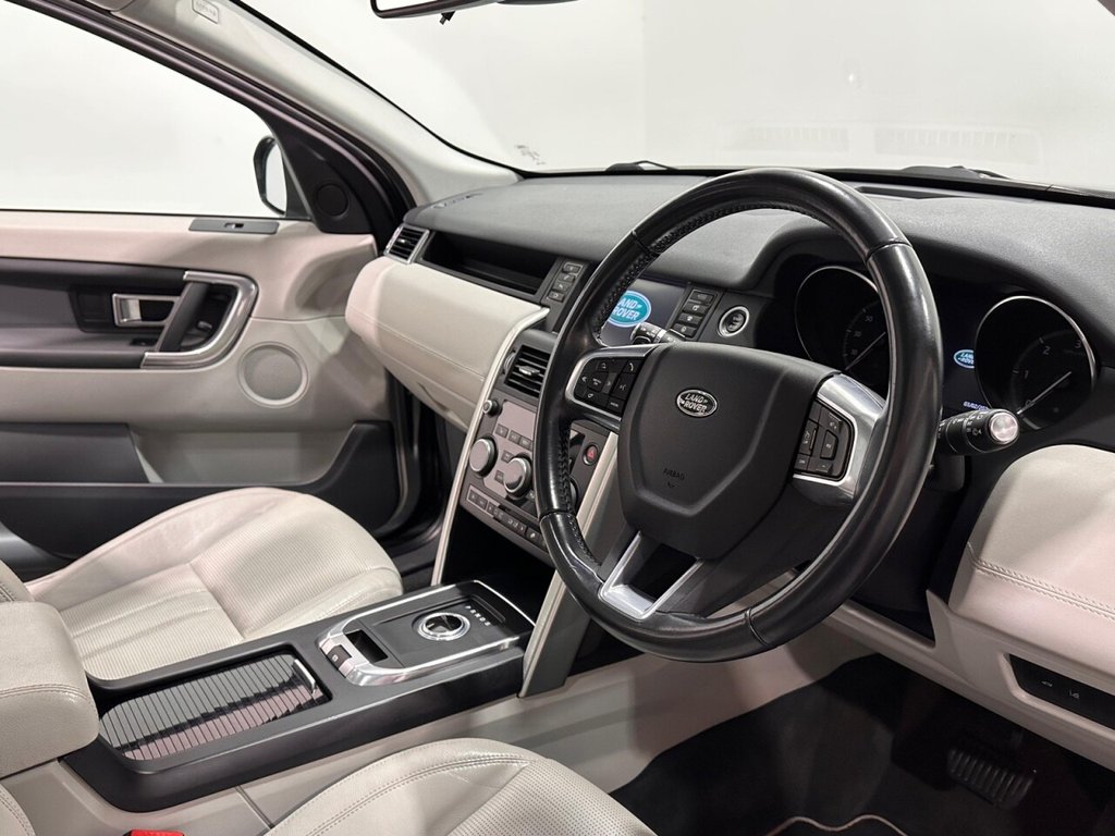 Used Land Rover Discovery Sport 2016 for sale - 77422429: Photo 7