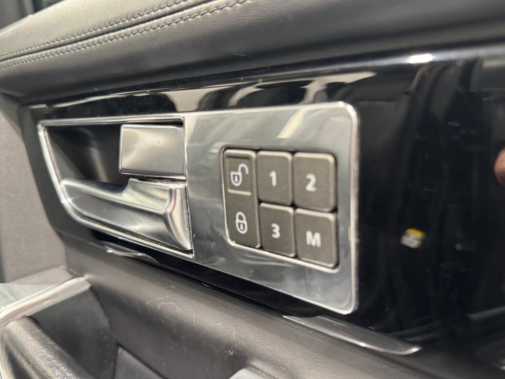 Used Land Rover Discovery 4 2016 for sale - 76304346: Photo 26