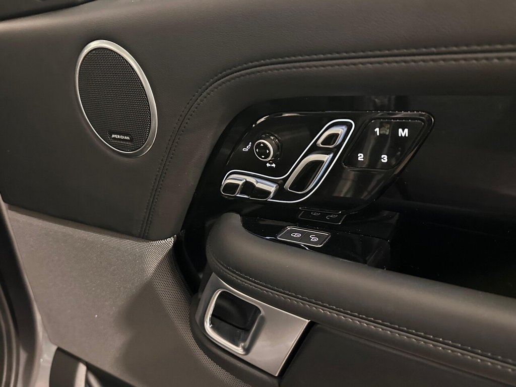 Used Land Rover Range Rover 2020 for sale - 76768743: Photo 33