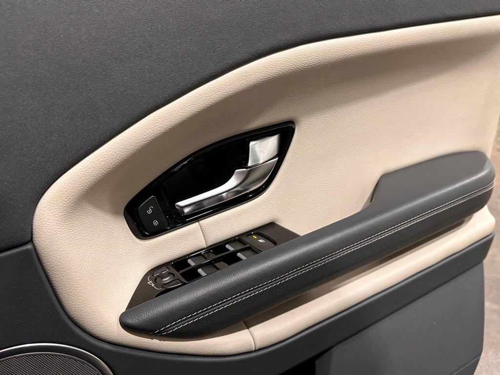 Used Land Rover Range Rover Evoque 2016 for sale - 77952605: Photo 28