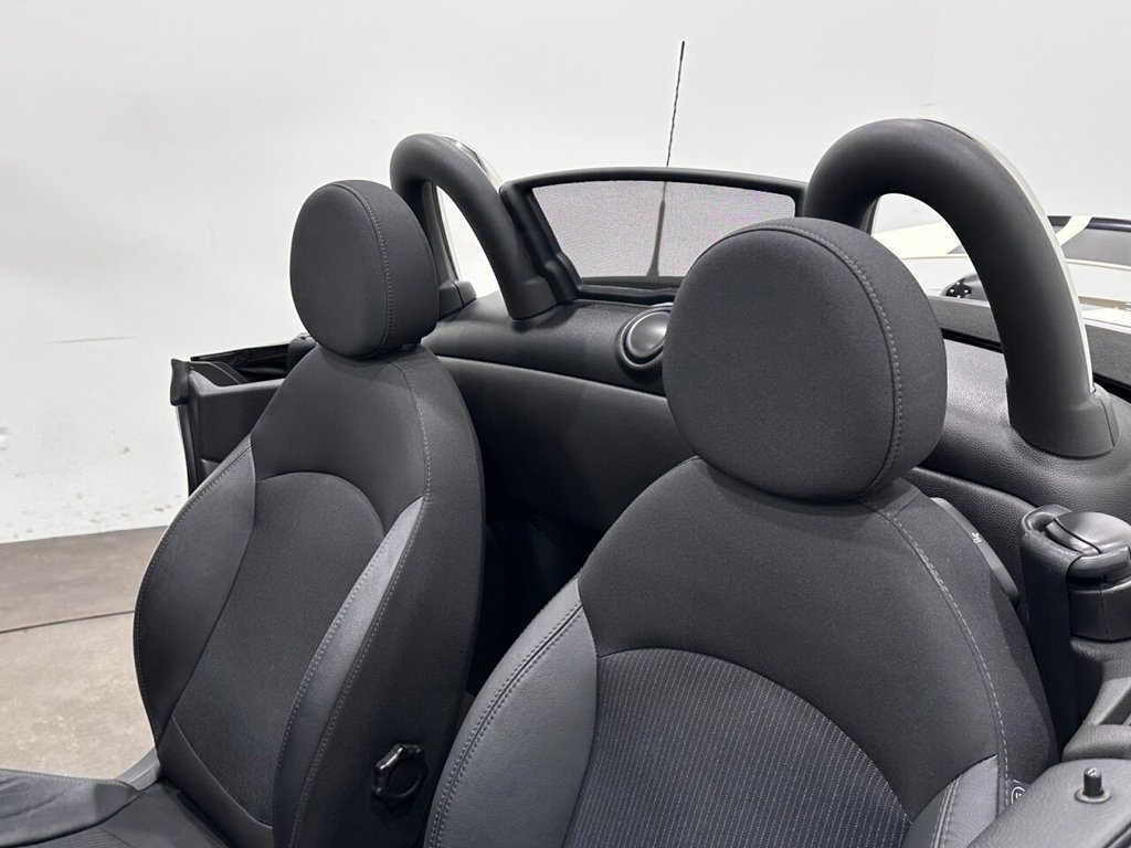 Used MINI Roadster 2013 for sale - 77200249: Photo 17