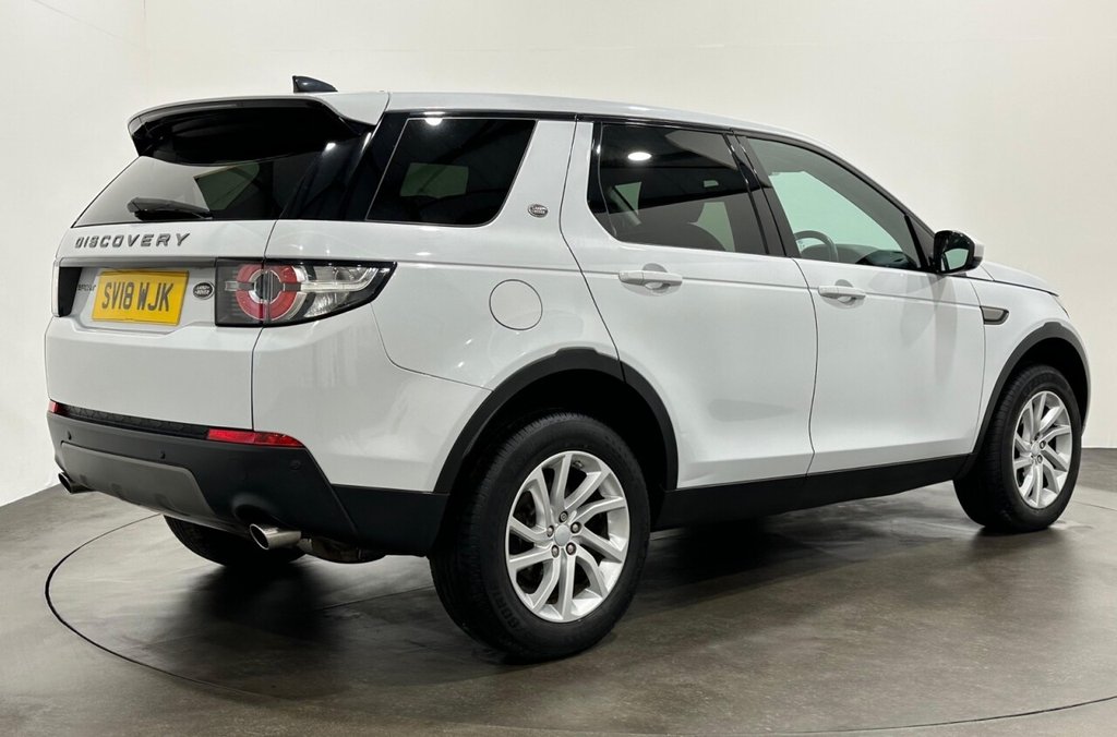 Used Land Rover Discovery Sport 2018 for sale - 78167729: Photo 3