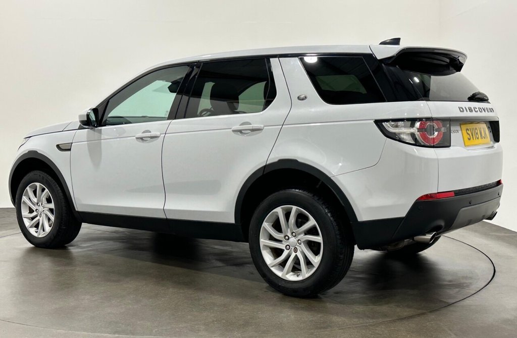 Used Land Rover Discovery Sport 2018 for sale - 78167729: Photo 4