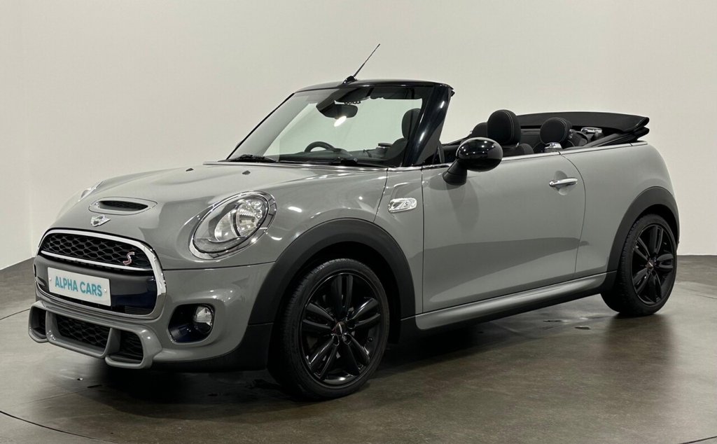 Used MINI Convertible 2017 for sale - 78219368: Photo 2