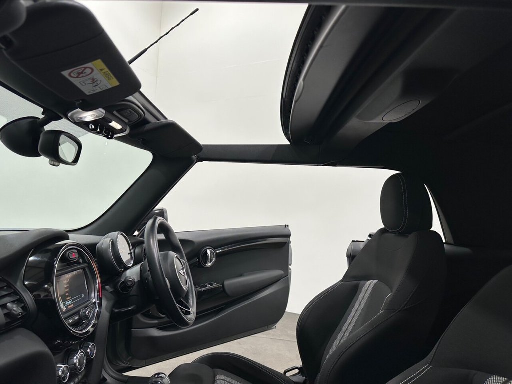 Used MINI Convertible 2017 for sale - 78219368: Photo 23