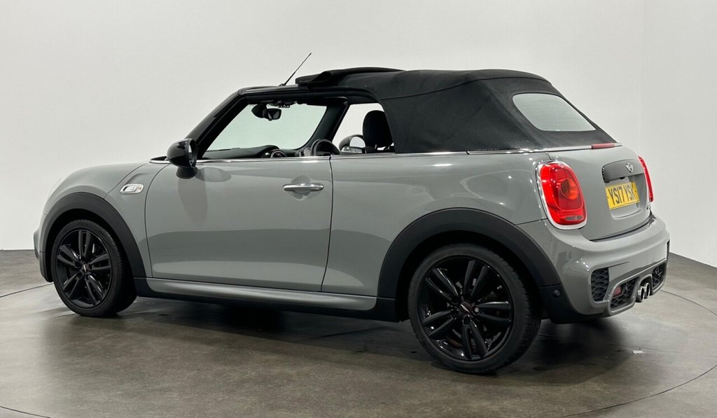 Used MINI Convertible 2017 for sale - 78219368: Photo 5