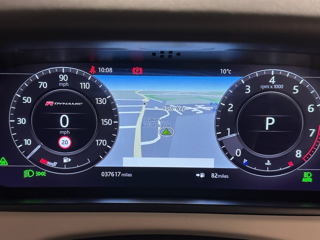 Used Land Rover Range Rover Velar 2018 for sale - 76724772: Photo 10