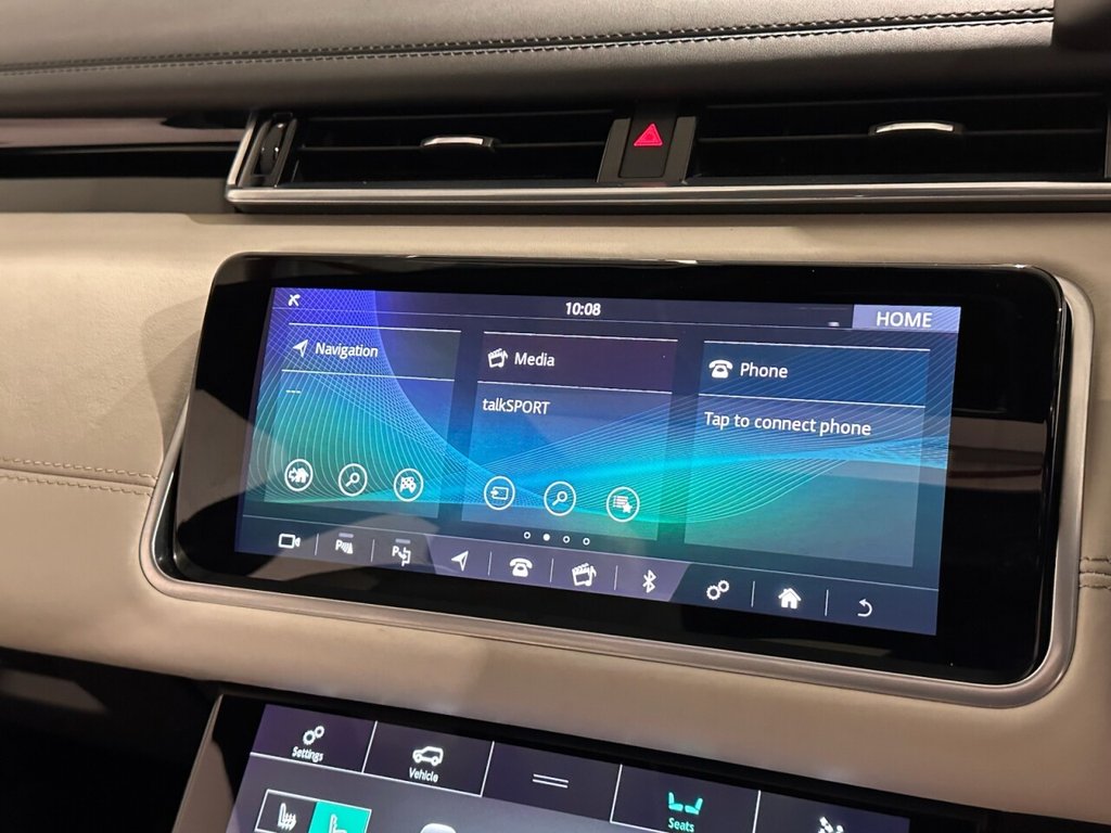 Used Land Rover Range Rover Velar 2018 for sale - 76724772: Photo 11