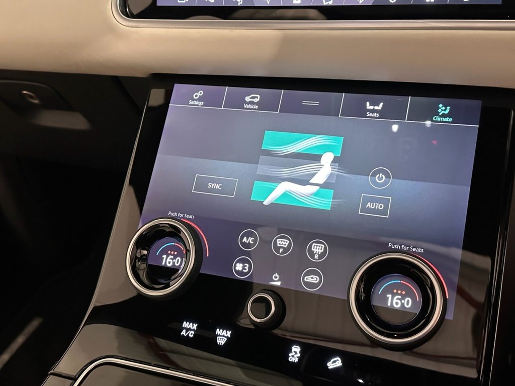 Used Land Rover Range Rover Velar 2018 for sale - 76724772: Photo 19