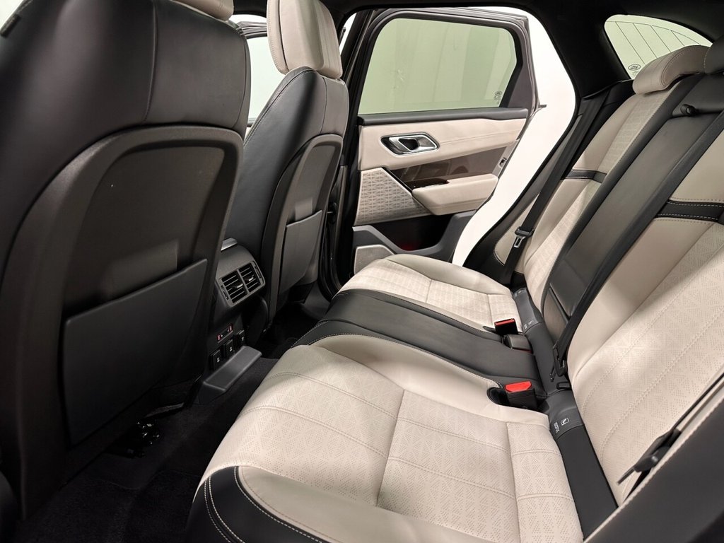 Used Land Rover Range Rover Velar 2018 for sale - 76724772: Photo 31