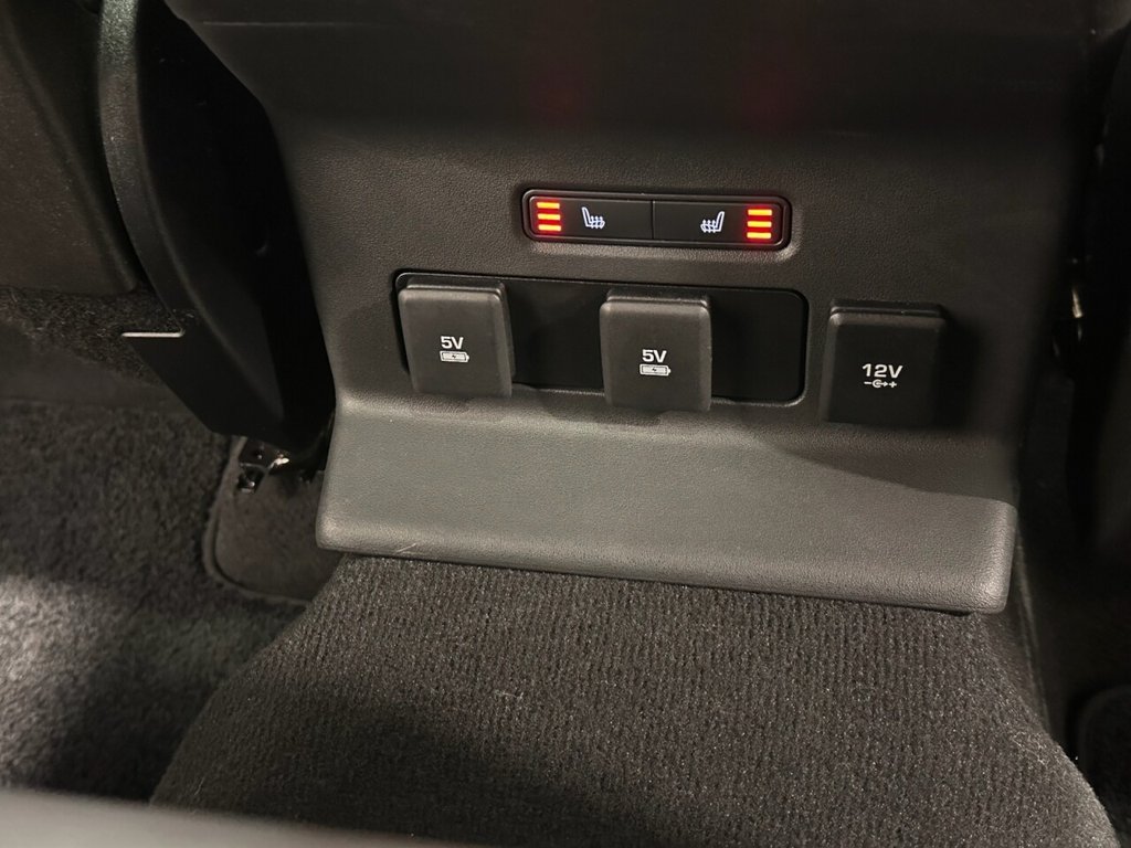 Used Land Rover Range Rover Velar 2018 for sale - 76724772: Photo 32