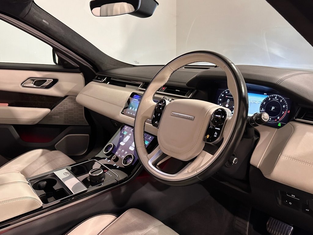 Used Land Rover Range Rover Velar 2018 for sale - 76724772: Photo 33