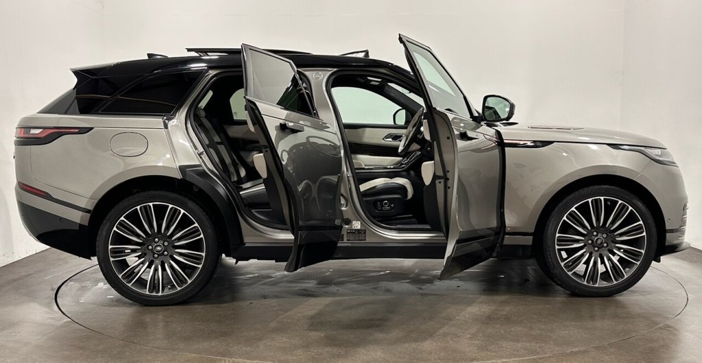 Used Land Rover Range Rover Velar 2018 for sale - 76724772: Photo 8