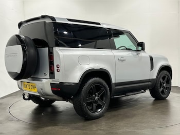Used Land Rover Defender 2022 for sale - 78219311: Photo