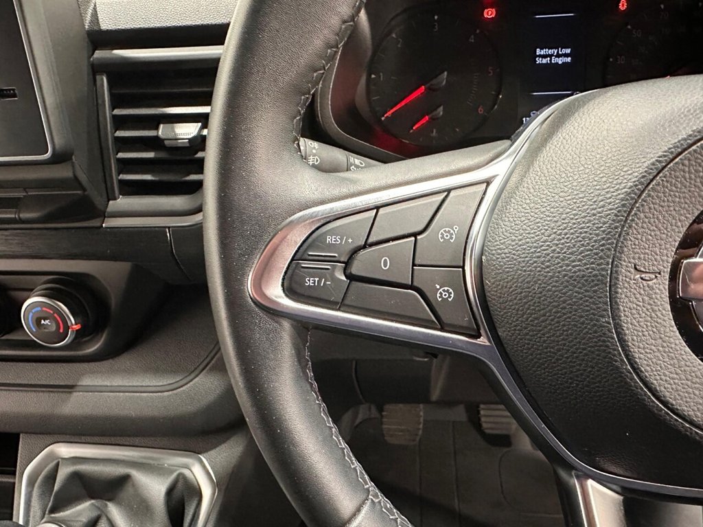 Used Nissan Primastar 2023 for sale - 77328488: Photo 17