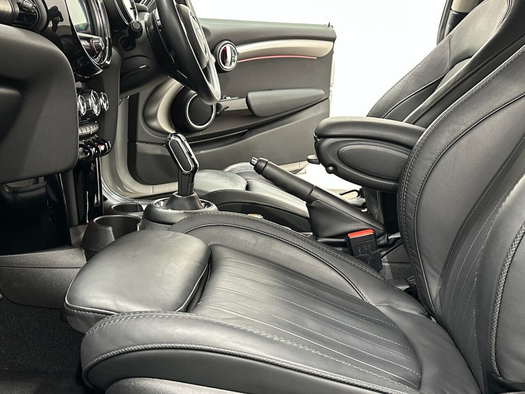 Used MINI Hatch 2020 for sale - 77672630: Photo 16