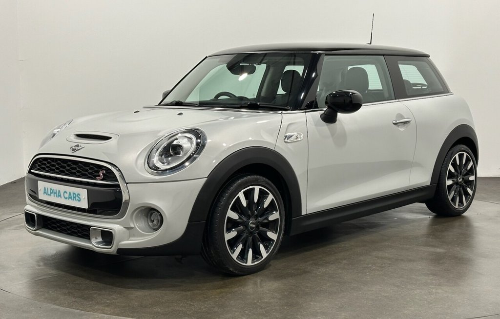 Used MINI Hatch 2020 for sale - 77672630: Photo 2