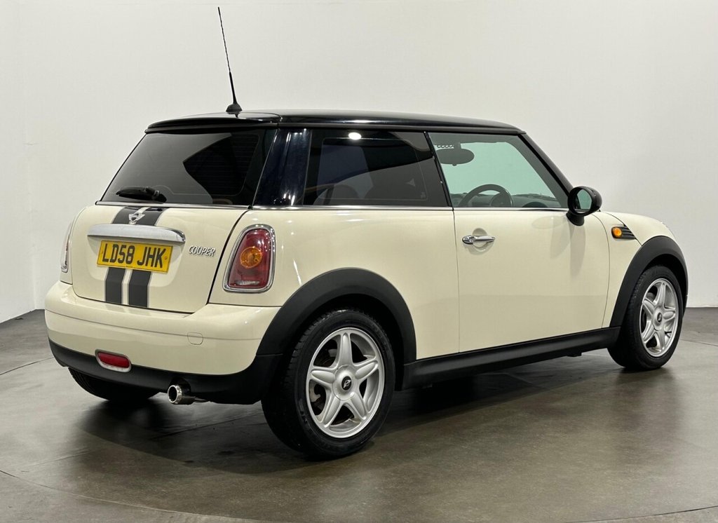 Used MINI Hatch 2008 for sale - 77667750: Photo 4
