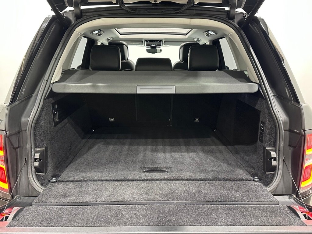 Used Land Rover Range Rover 2019 for sale - 78030520: Photo 31