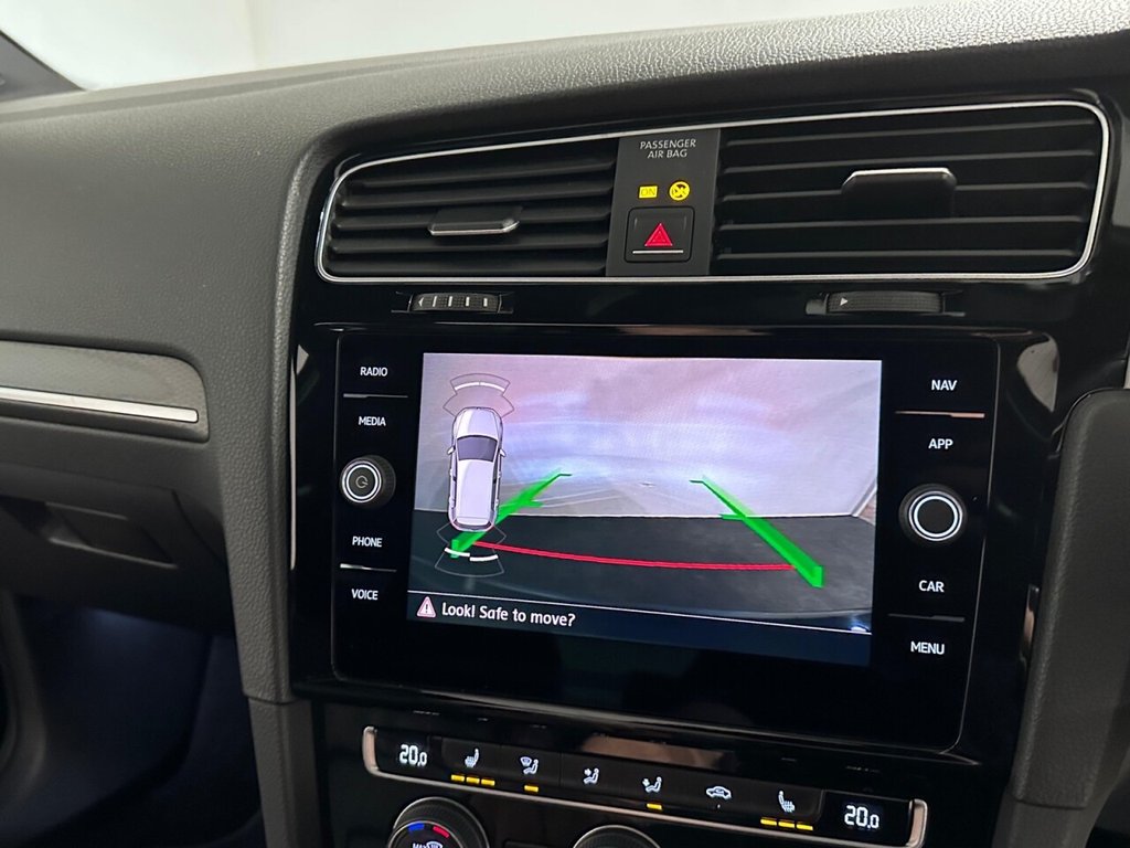 Used Volkswagen Golf 2018 for sale - 78154057: Photo 10