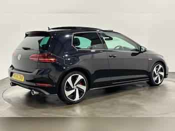 Used Volkswagen Golf 2018 for sale - 78154057: Photo