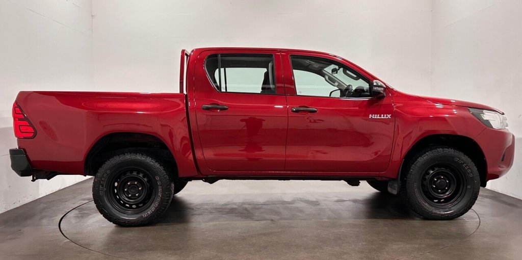 Used Toyota Hilux 2018 for sale - 77534717: Photo 7