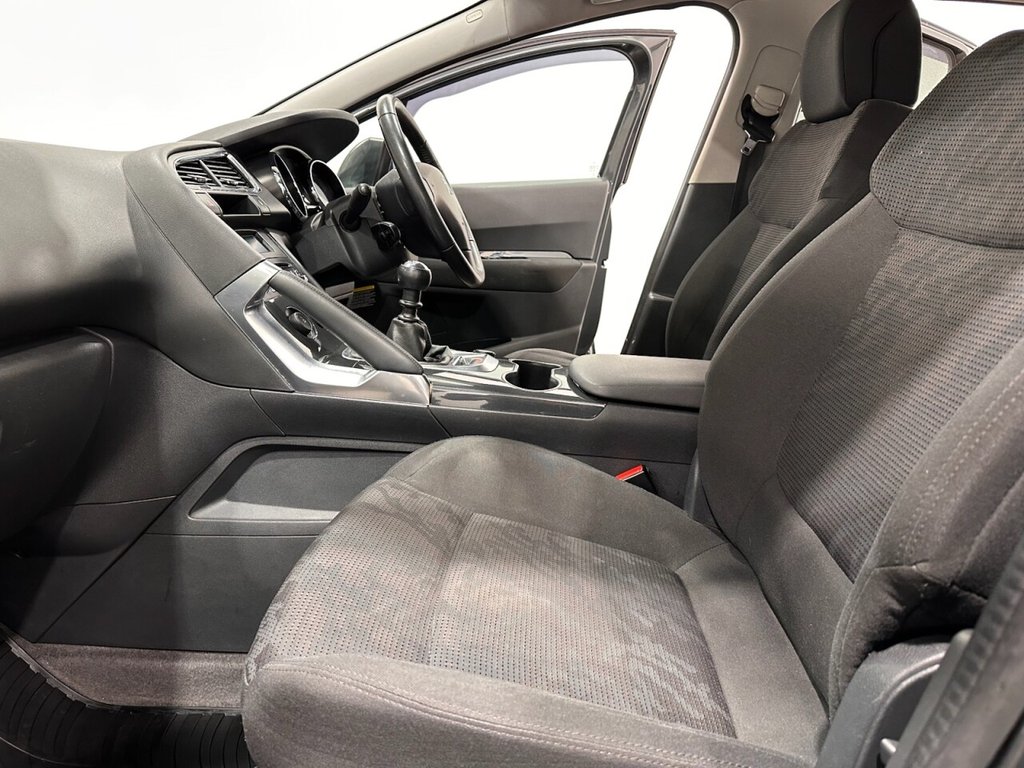 Used Peugeot 3008 2013 for sale - 76973879: Photo 13