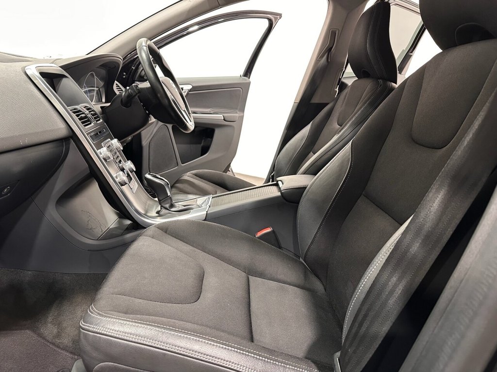 Used Volvo XC60 2015 for sale - 77546852: Photo 22